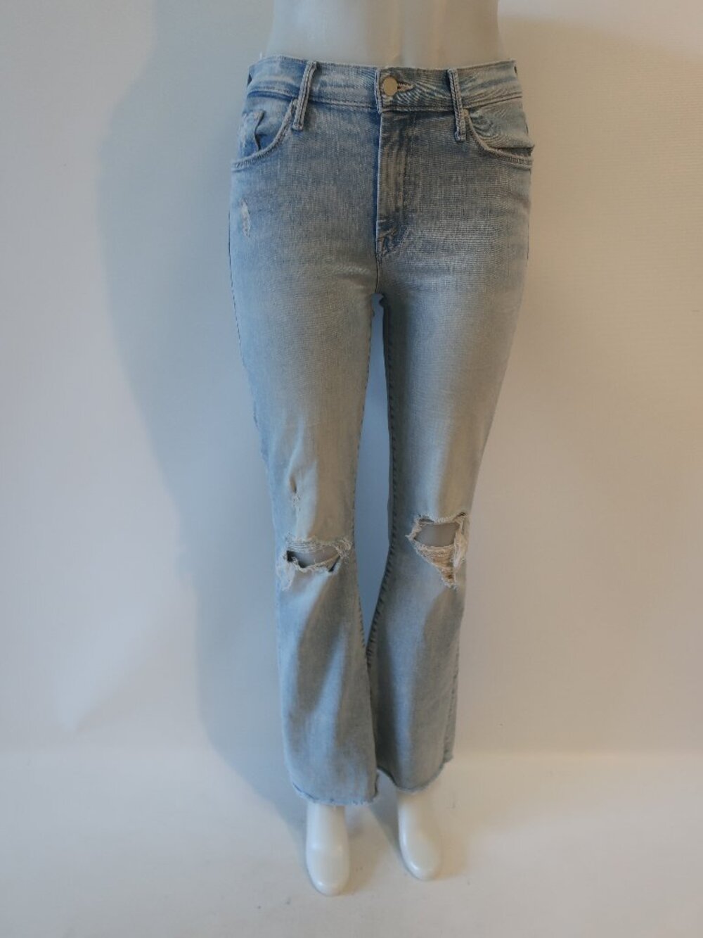 Womens MOTHER The Weekender Fray Light Blue Flare Leg Jeans 28